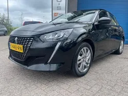 Zwart Gebruikt 2021 Peugeot 208 Active Hatchback | € 14.500 (Eerlijke prijs)