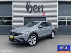 Grijs Gebruikt 2022 VW Tiguan Business SUV | € 34.950 (Goede deal)