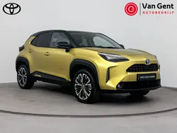 Goud Gebruikt 2022 Toyota Yaris Cross Executive SUV | € 30.999 (Iets duurder)