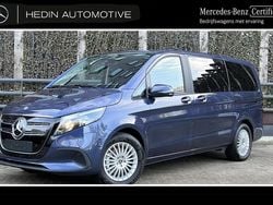 Blauw Gebruikt 2025 Mercedes EQV300 MPV | € 81.900