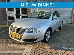 Grijs Gebruikt 2006 VW Passat Sedan | € 4.250 (Duur)