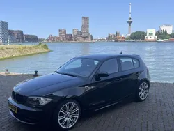 Zwart Gebruikt 2007 BMW 116 Hatchback | € 4.250 (Eerlijke prijs)