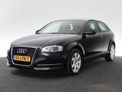 Zwart Gebruikt 2010 Audi A3 Sportback Attraction Hatchback | € 10.995 (Iets duurder)