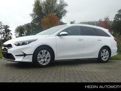 Wit Gebruikt 2024 Kia Ceed Hatchback | € 26.445 (Duur)