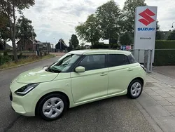 Groen Gebruikt 2025 Suzuki Swift Hatchback | € 20.995 (Eerlijke prijs)