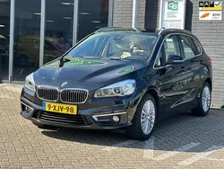 Zwart Gebruikt 2014 BMW 218 Executive Stationwagen | € 9.885 (Iets duurder)