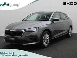 Grijs Gebruikt 2024 Skoda Scala Selection Hatchback | € 29.400 (Duur)