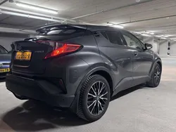Gebruikt 2018 Toyota C-HR Lounge SUV | € 16.500 (Eerlijke prijs)