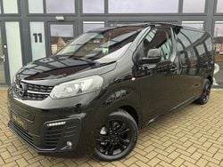 Zwart (metallic) Gebruikt 2020 Opel Vivaro-e Combi Edition Van | € 26.990