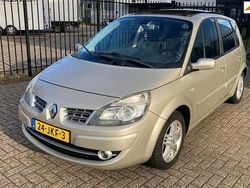 Beige Gebruikt 2009 Renault Scénic III Business MPV | € 3.250 (Eerlijke prijs)