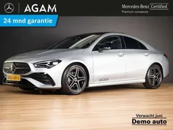 Grijs, metallic lak Gebruikt 2025 Mercedes CLA180 AMG line Sedan | € 43.950 (Iets duurder)