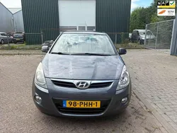 Grijs Gebruikt 2011 Hyundai i20 Hatchback | € 4.450 (Eerlijke prijs)