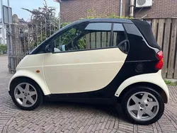 Zwart Gebruikt 2003 Smart ForTwo Cabrio Pure Cabriolet | € 2.250