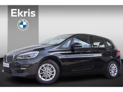 Zwart Gebruikt 2021 BMW 216 Active Tourer Basis MPV | € 18.900 (Eerlijke prijs)