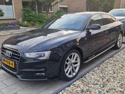 Zwart Gebruikt 2012 Audi A5 Proline Coupé | € 6.499