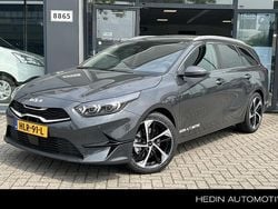 Grijs Gebruikt 2025 Kia Ceed Hatchback | € 27.895 (Iets duurder)