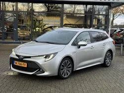 Grijs Gebruikt 2019 Toyota Corolla Style Stationwagen | € 19.245 (Goede deal)