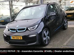Zwart Gebruikt 2018 BMW i3 Basis Hatchback | € 12.795 (Eerlijke prijs)