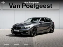 Mineralgrau metallic (grijs metallic) Gebruikt 2019 BMW 120 Executive Hatchback | € 29.900 (Duur)