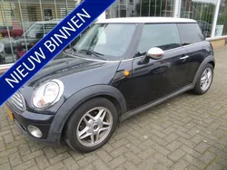 Zwart, metallic lak Gebruikt 2008 Mini Cooper Chili Hatchback | € 3.999 (Eerlijke prijs)