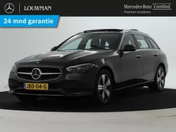 Grijs Gebruikt 2023 Mercedes C300 Luxury Stationwagen | € 39.945 (Eerlijke prijs)
