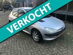 Grijs Gebruikt 2003 Peugeot 206 Hatchback | € 1.399 (Eerlijke prijs)