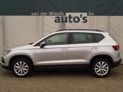 Grijs Gebruikt 2023 Seat Ateca Business SUV | € 30.900 (Eerlijke prijs)