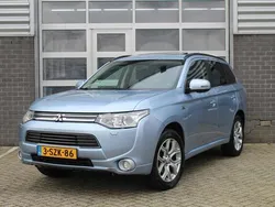 Blauw Gebruikt 2013 Mitsubishi Outlander Instyle SUV | € 15.950 (Iets duurder)