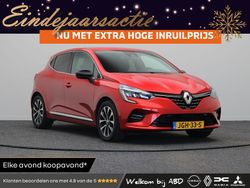 Rood Gebruikt 2023 Renault Clio V Techno Hatchback | € 21.740 (Goede deal)