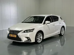 Wit Gebruikt 2018 Lexus CT200h Launch Edition Hatchback | € 15.850