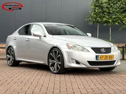 Grijs, metallic lak Gebruikt 2008 Lexus IS250 Business Edition Sedan | € 10.950 (Eerlijke prijs)