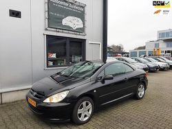 Zwart Gebruikt 2004 Peugeot 307 CC Cabriolet | € 1.249 (Goede deal)