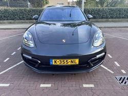 Grijs Gebruikt 2017 Porsche Panamera Hatchback | € 58.950 (Super prijs)