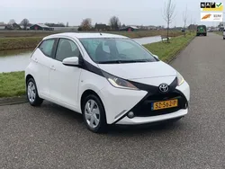 Wit Gebruikt 2018 Toyota Aygo Hatchback | € 8.950 (Eerlijke prijs)