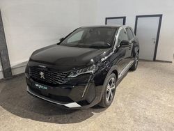 Zwart Gebruikt 2023 Peugeot 3008 Allure Stationwagen | € 25.900 (Goede deal)