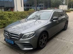 Grijs Gebruikt 2019 Mercedes E300 Premium Plus Stationwagen | € 21.000