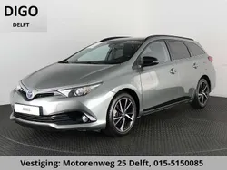 Grijs Gebruikt 2017 Toyota Auris Touring Sports Stationwagen | € 18.400 (Eerlijke prijs)