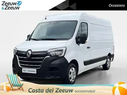 Blanc mineral (licht) Gebruikt 2023 Renault Master Van | € 23.435 (Goede deal)