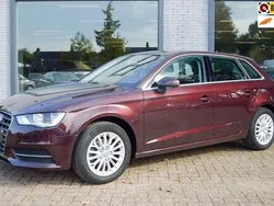 Paars Gebruikt 2016 Audi A3 Sportback Ambiente Hatchback | € 17.300 (Eerlijke prijs)