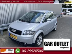 Grijs, metallic lak Gebruikt 2002 Audi A2 Design Hatchback | € 1.950 (Eerlijke prijs)