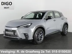 Grijs Gebruikt 2025 Lexus LBX Business Edition SUV | € 36.850 (Eerlijke prijs)