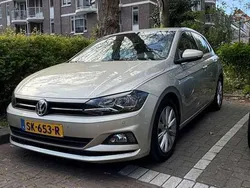 Grijs Gebruikt 2018 VW Polo Highline Hatchback | € 11.900 (Goede deal)
