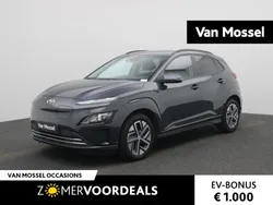Zwart Gebruikt 2023 Hyundai Kona SUV | € 22.400 (Eerlijke prijs)