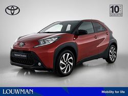 Rood metallic Gebruikt 2024 Toyota Aygo X Pulse SUV | € 22.450
