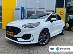 Wit Gebruikt 2022 Ford Fiesta ST-Line Hatchback | € 18.400 (Eerlijke prijs)