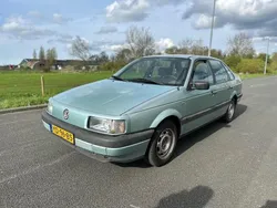 Groen Gebruikt 1990 VW Passat Sedan | € 1.999