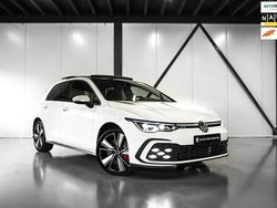 Wit, metallic lak Gebruikt 2021 VW Golf VIII GTE Hatchback | € 26.950 (Eerlijke prijs)