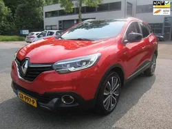 Rood Gebruikt 2018 Renault Kadjar Bose Edition SUV | € 18.999
