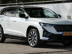 Wit Nieuw 2025 Renault Austral Techno SUV | € 43.900 (Goede deal)