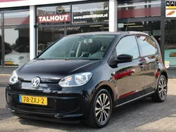 Zwart, metallic lak Gebruikt 2013 VW up! move up! Hatchback | € 5.800 (Eerlijke prijs)